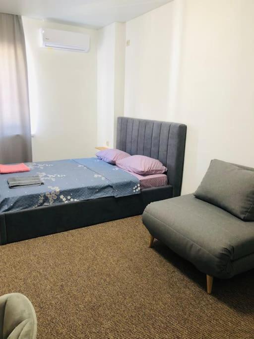 Apartment On Zarwanska Street Камианец-Подилский Екстериор снимка