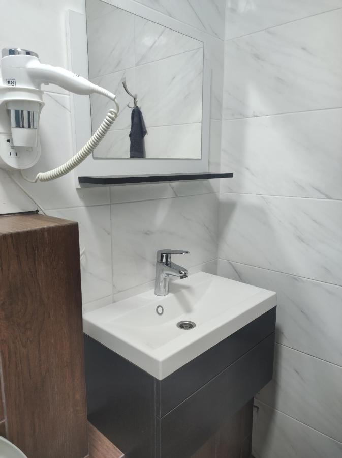 Apartment On Zarwanska Street Камианец-Подилский Екстериор снимка